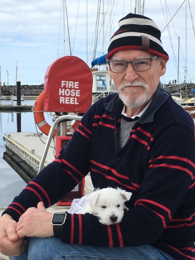 19 Men Who Didn’t Want Pets, But Now They’re Happy To Have Them