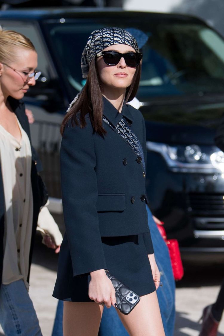 Zoey Deutch At Dior Womenswear S/S 2022 Show At Paris Fashion Week