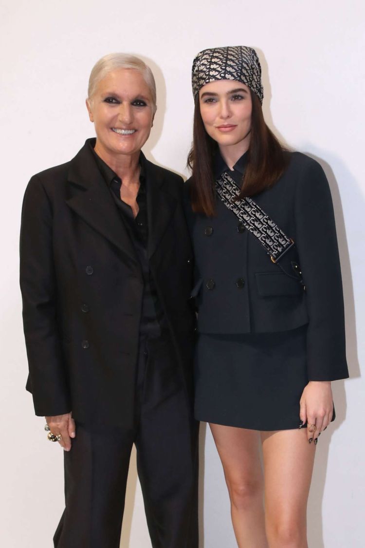 Zoey Deutch At Dior Womenswear S/S 2022 Show At Paris Fashion Week
