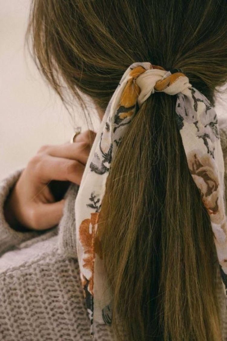 Quick Hairstyles That Are Easy For Ladies To Make Them Look Stylish