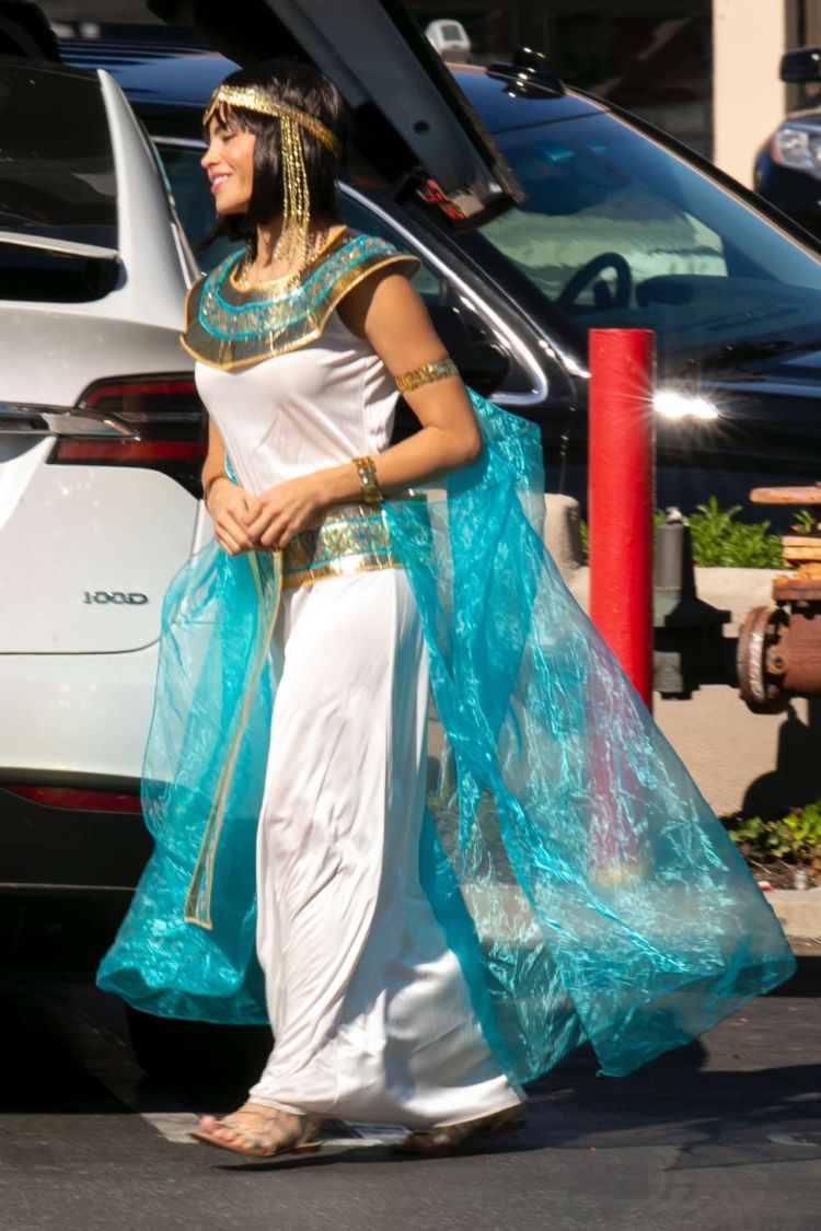 Jenna Dewan Candids Outside A Party In Los Angeles