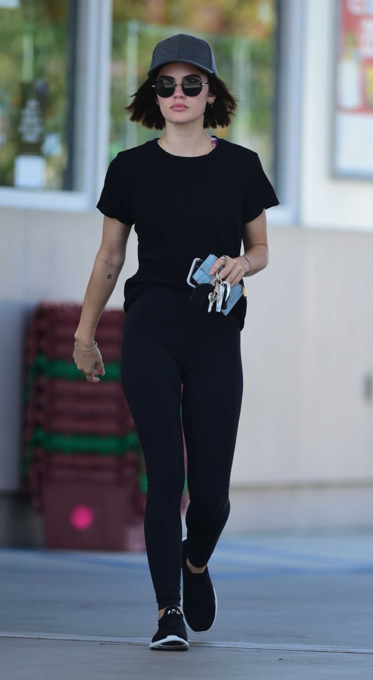 Lucy Hale Candids At A Gas Station In Los Angeles - Page 2 - Funistan.com