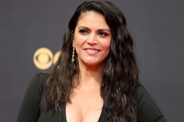 Gorgeous Cecily Strong In Black At 73rd Primetime Emmy Awards