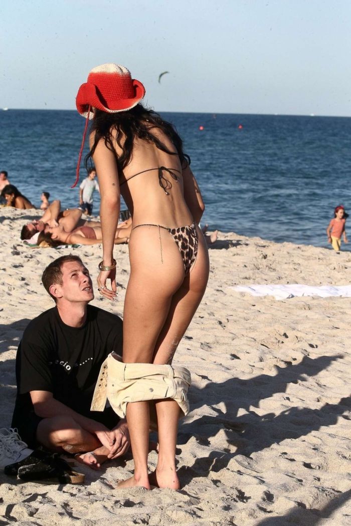 Bella Hadid Vacationing In A Bikini At A Beach In Miami
