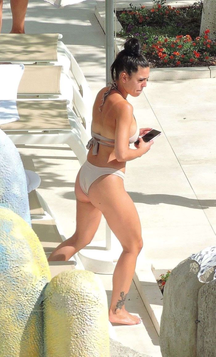 Elena Miras Vacationing In Bikini With Mike Heiter At Palma De Mallorca, Spain