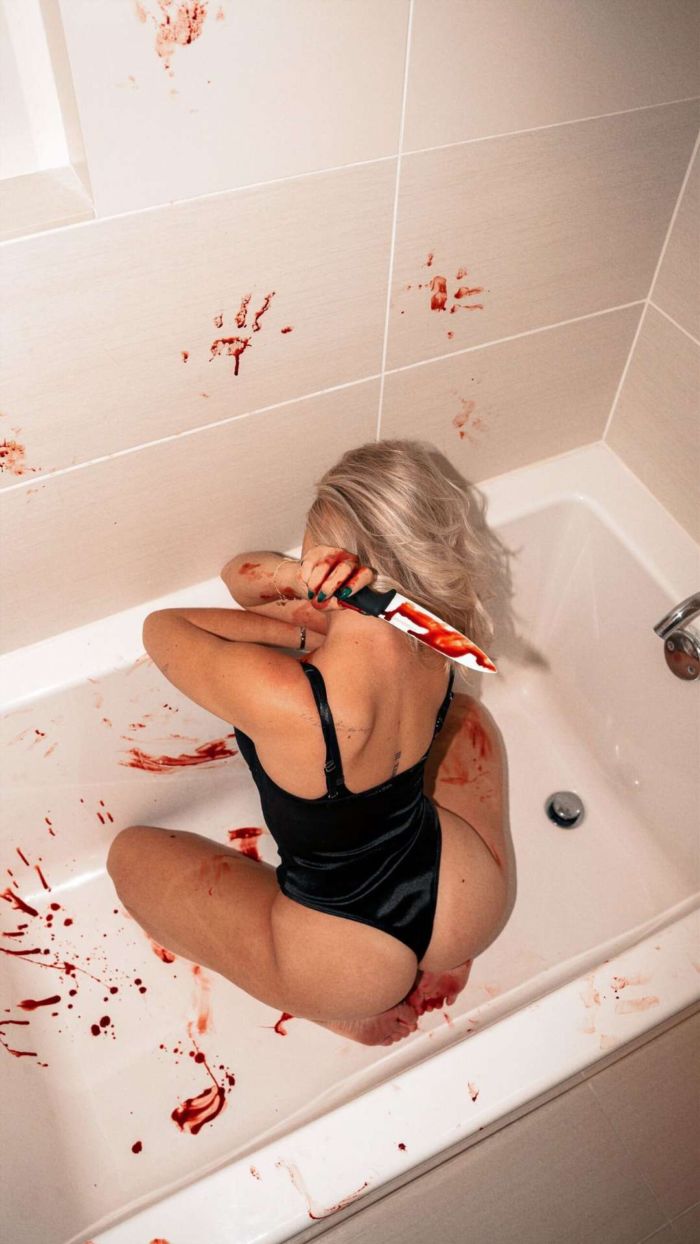 Jordyn Jones In A Black Swimsuit For Her Latest Bathtub Photoshoot