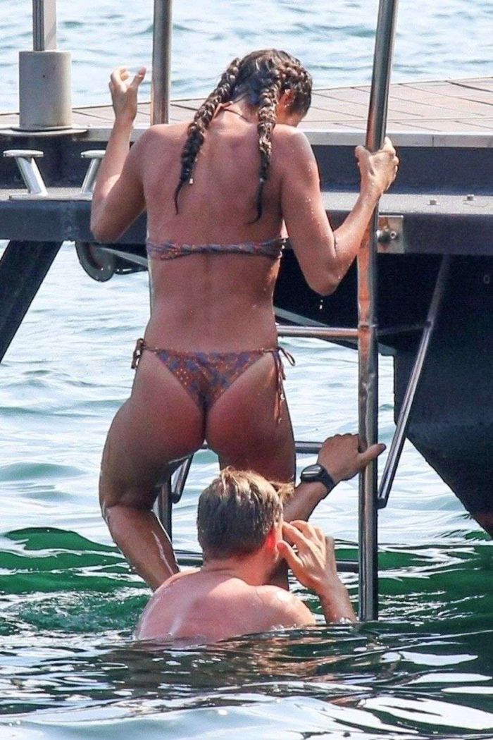 Philine Roepstorff Having Fun In A Bikini On A Yacht In Tremezzo