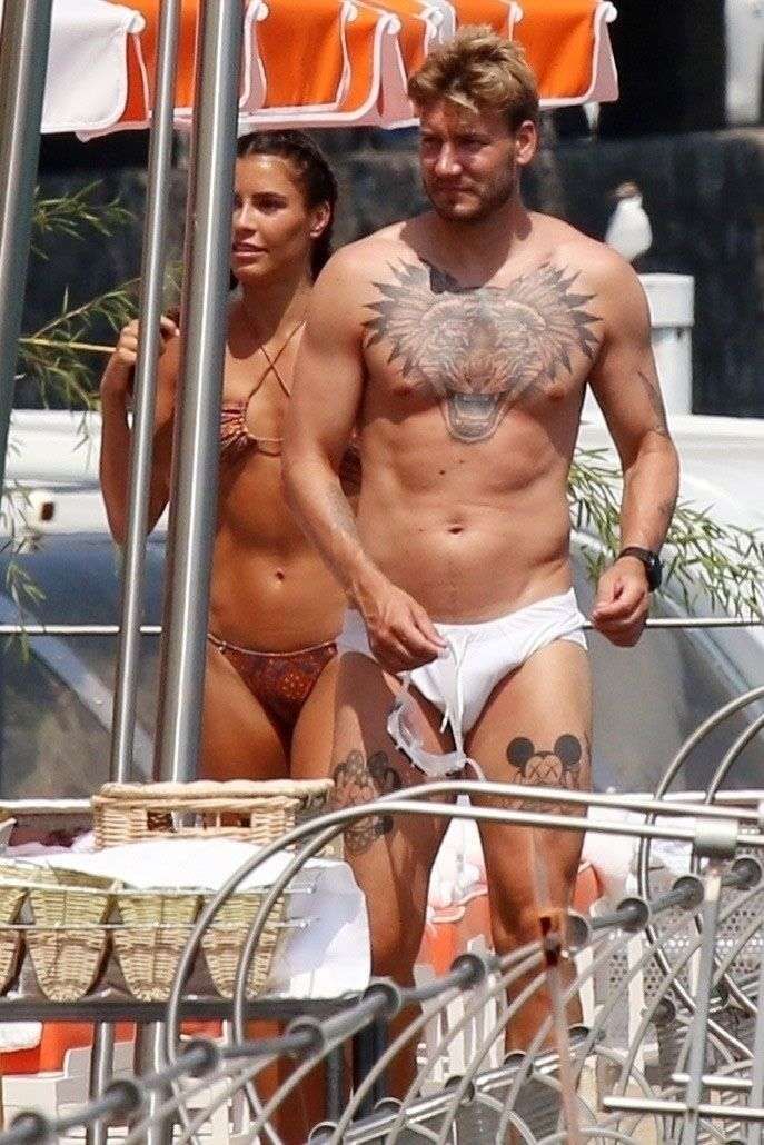 Philine Roepstorff Having Fun In A Bikini On A Yacht In Tremezzo