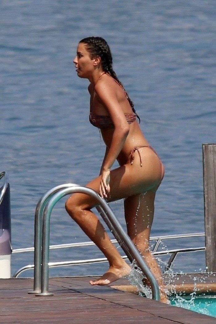 Philine Roepstorff Having Fun In A Bikini On A Yacht In Tremezzo