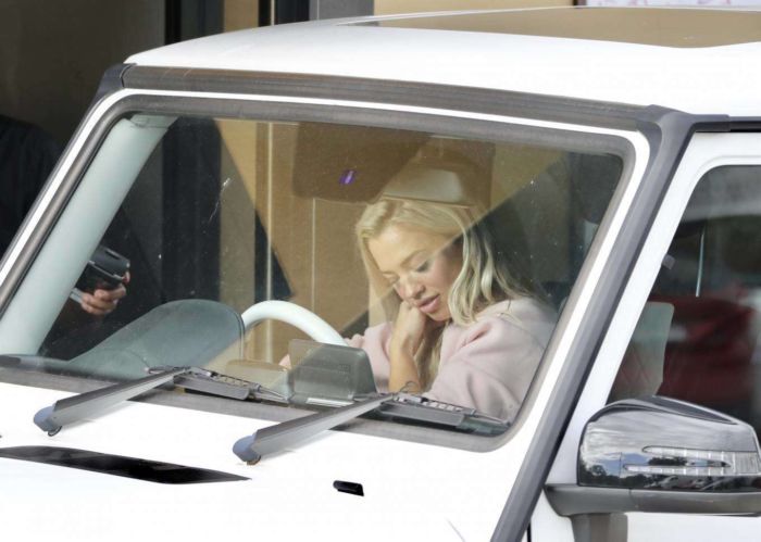 Tammy Hembrow Candids In Tights At A Gas Station In Gold Coast