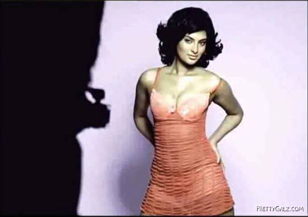 Sayali Bhagat's Hottest Photoshoot