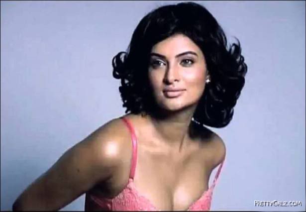 Sayali Bhagat's Hottest Photoshoot