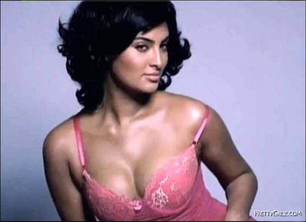 Sayali Bhagat's Hottest Photoshoot